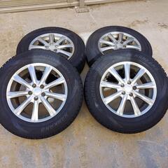スタッドレスタイヤ売ります　215/65R16