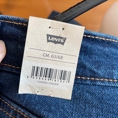 Levi’s ジーンズ　新品　ストレート　レディースの画像