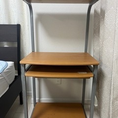 パソコン用テーブル