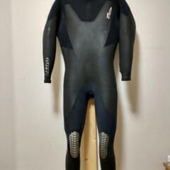 冬用フルスーツ5✕3mmノンジップネックエントリータイプ