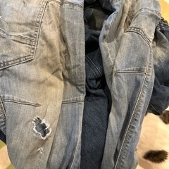 作業着の穴　破れなど補修していただきたいです。 - 名古屋市