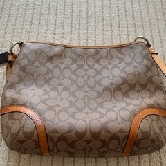 coach ショルダーバッグの画像