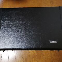 (決定しました。)ホルンケース新品(２年前に購入後にしまってました)
