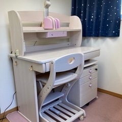 【引渡済】学習机　色違い2セット　単品でもOK!!