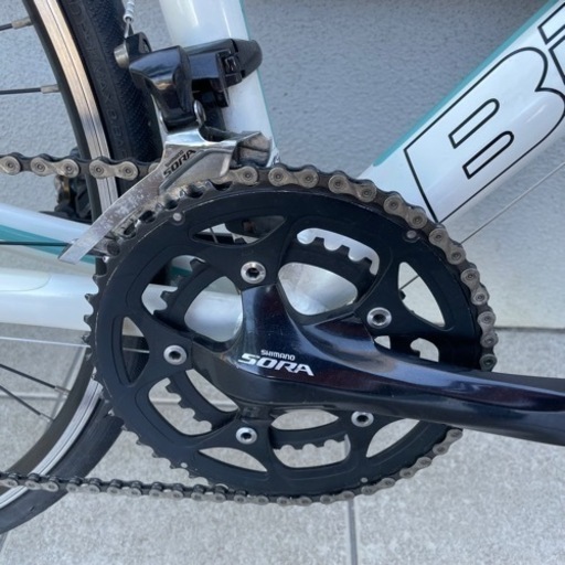 ロードバイク BIANCHI VIA NIRONE7 46cm SORA