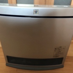 2003年制　ガスファンヒーター