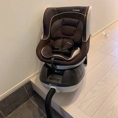 コンビ　チャイルドシート　回転式　ネムール　liteシリーズ