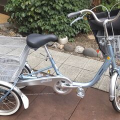 大人用三輪車