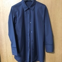 【お譲りします】Mサイズ デザインシャツの画像