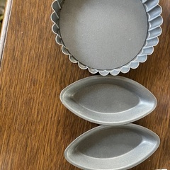 お菓子作り道具の画像