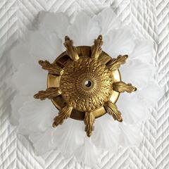 豪華シャンデリアの画像