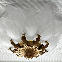豪華シャンデリアの画像