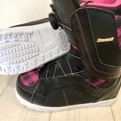 スノーボード　ブーツの画像