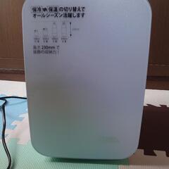 ポータブル電子式保冷保温ボックス