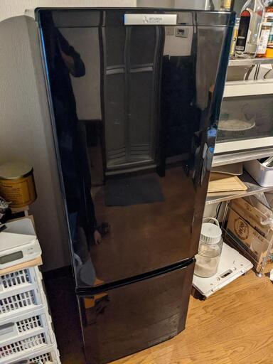 受け渡し先決まりました 三菱 冷蔵庫 黒 168L 引取のみ