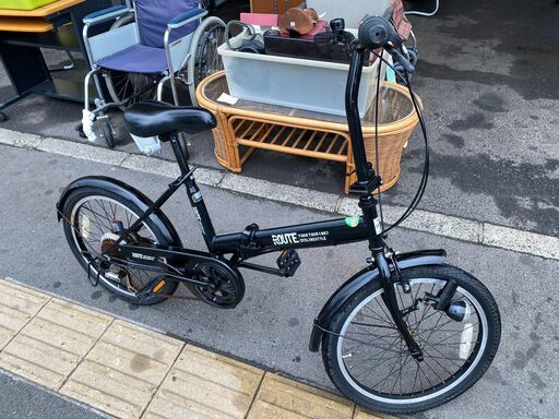 リサイクルショップどりーむ荒田店No.388　自転車　折り畳み式♪　LEDライト付き！6段ギア付き！早い者勝ち！