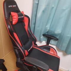 ゲーミングチェア(GTRACING)オットマン付きの画像