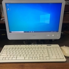 富士通デスクトップパソコン Windows10 SSD装着