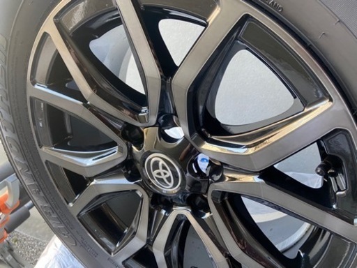 【新車外し】ハイラックスGR用タイヤ&ホイール