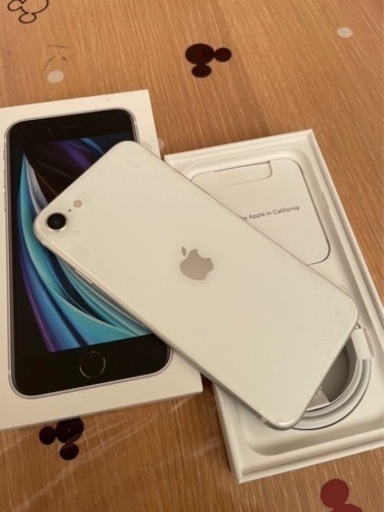 iPhoneSE 第2世代　SIMフリー　超美品　箱付き