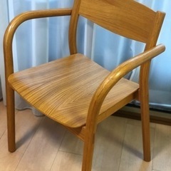 無印良品　ダイニングテーブルと、椅子4脚セットの画像