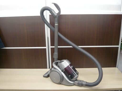 アイリスオーヤマ サイクロン式クリーナー コンパクト掃除機 DKC-C1002 軽量 2019年製 シルバー 苫小牧西店