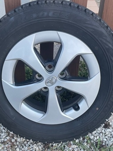 スタッドレス、ワンシーズンのみ使用