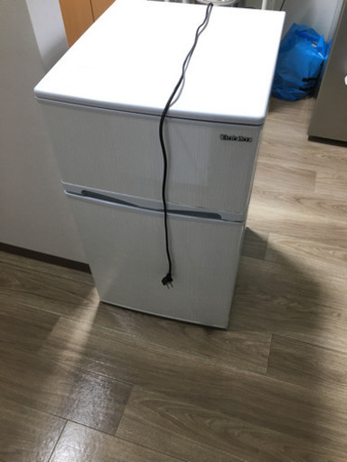 冷蔵庫　Elabitax 2015年式　96L
