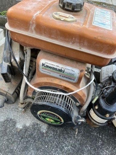 ガソリンエンジンkawasaki FG300