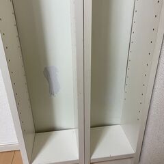 IKEA GNEDBY グネドビー シェルフ（本棚） 2台セットの画像