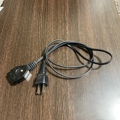 アイリスオーヤマ　炊飯器(3合炊き)の画像