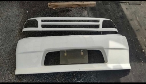 フロントバンパー　エアロ