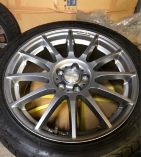 決まらなければ捨てます。スタッドレスタイヤ付き17インチホイール