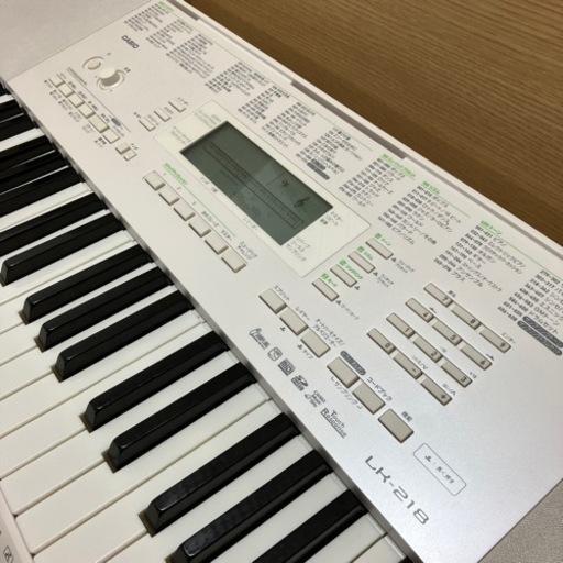 CASIO LK-218 光ナビゲーション　キーボード