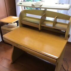 学習机と袖机さしあげます