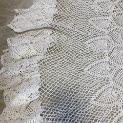 ハンドメイド　円形のレースあみ　再値下げ。の画像