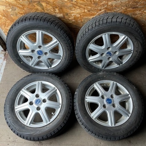 バリ山　BRIDGESTONE VRX 155/65R13 スタッドレス  タイヤ　2016年製　13インチ　アルミホイール付き