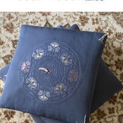 無料・中古・お座布団3枚セット・貰ってください♡の画像