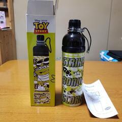 トイストーリーの直飲みステンレスボトル