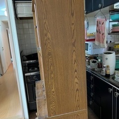 食器棚の画像