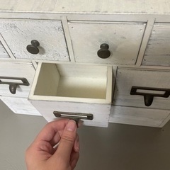 アンティーク卓上引き出しの画像