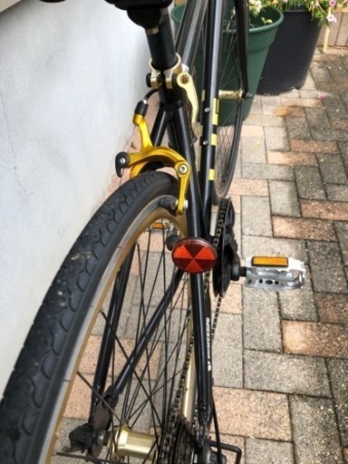 【受付終了】クロスバイク  700C 自転車 スタンド アルミ軽量 シマノ 7段変速 LIG 
