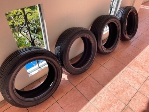 お安くしました‼️中古タイヤ 215/55-17 ４本セット