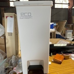 ゴミ箱 エバンペダルペール45L SD ホワイト
