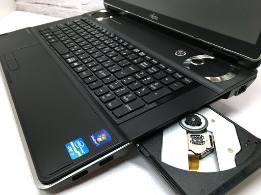 <取引終了> 富士通 NH77/DD【3波TV◆安心保証◆最強 i7◇8GBメモリ◇新品SSD512GB + HDD1.0TB◆Win11最新Ver.22h2◆Microsoft Office 2021最新（管理：20221017）