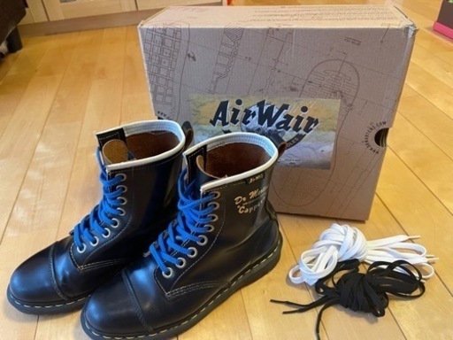 お再値下げ❗️Dr.Martinブーツ 25.5〜26㌢ これからの季節にオススメです♪