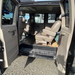 シボレーエキスプレス4WDの画像