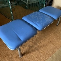 オフィス用椅子　3人がけ