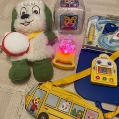 本日削除いないいないばあおもちゃセットの画像