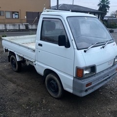 ダイハツ ハイゼット トラック 走行距離 32850キロ 4WD